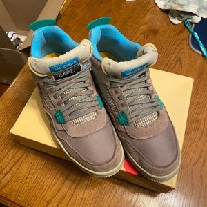 Union La x Air Jordan 4 Retro "Taupe Haze"